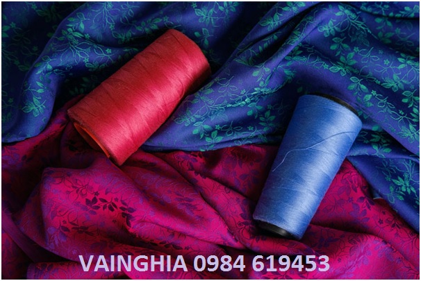 Lụa tơ tằm- cách phân biệt các loại vải lụa hiện nay- vainghia- O9846I9453