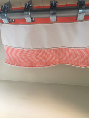 Bo cổ dệt chữ 3D